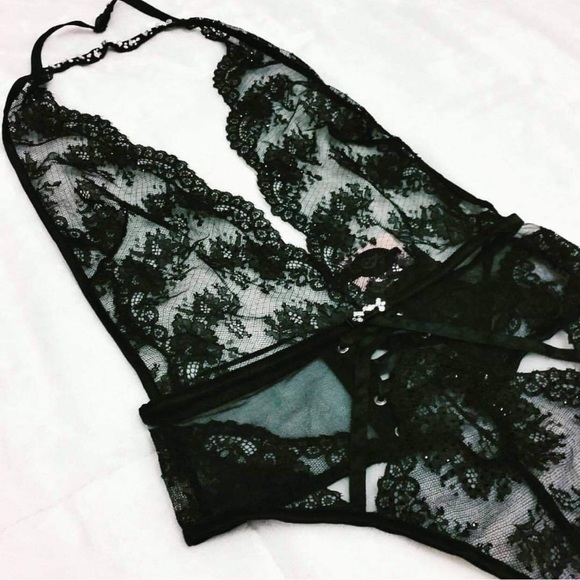 Victoria's Secret Designer teddy size S - Picture 3 of 3